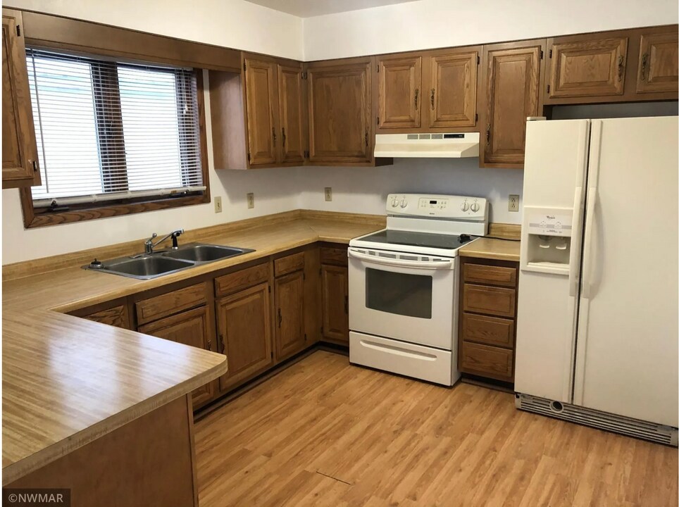 122 Vance Ave N Rentals in Erskine, MN