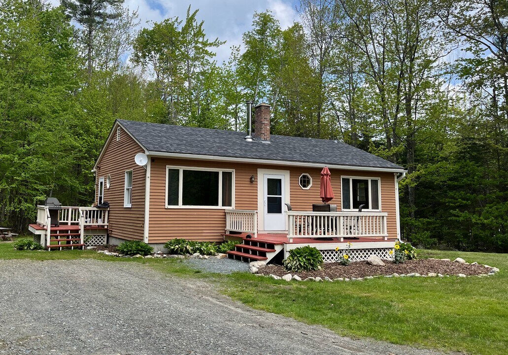 90 Toad Hill Rd in Franconia, NH - Building Photo