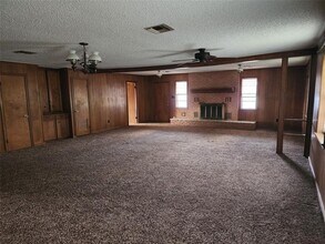 16701 Warren Ranch Rd in Hockley, TX - Building Photo - Building Photo
