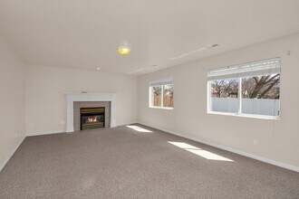 2070 N 650 W in Layton, UT - Building Photo - Building Photo