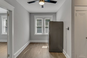 7057 Cresheim Rd in Philadelphia, PA - Building Photo - Building Photo