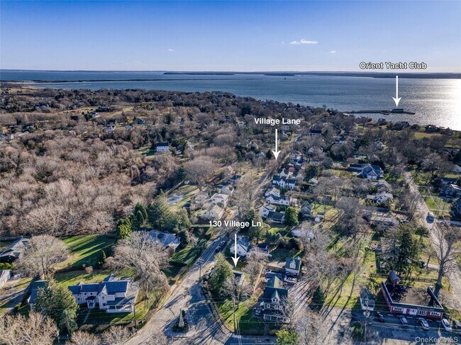 130 Village Ln in Orient, NY - Building Photo - Building Photo
