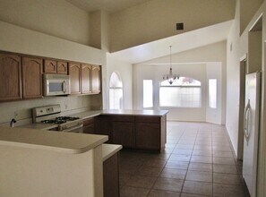 2211 Orlando Pl in Sierra Vista, AZ - Building Photo - Building Photo