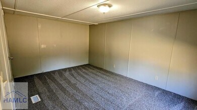 260 Ed Powers Blvd in Hinesville, GA - Building Photo - Building Photo