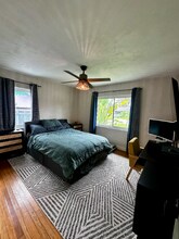 5845 27th Ave S in Gulfport, FL - Foto de edificio - Building Photo