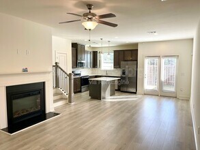 5859 Greystone Dr in Lithonia, GA - Building Photo - Building Photo