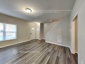 355 Sharpe St in Mooresville, NC - Foto de edificio - Building Photo