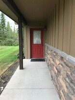 732 Spruce Ct in Whitefish, MT - Building Photo - Building Photo