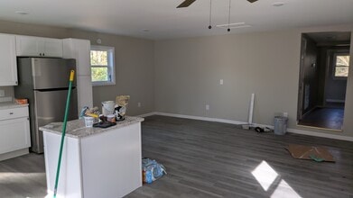 29 Elmon Gilchrist Ln in Erwin, NC - Building Photo - Building Photo