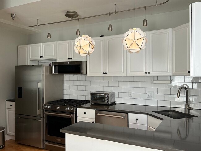 property at 6 Porter Rd