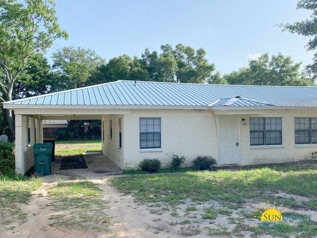 property at 228 Beulah St