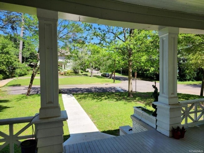 property at 694 Cloverdale Rd