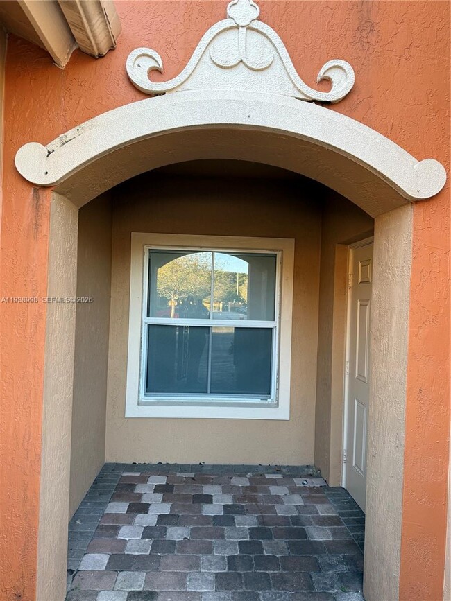 12260 SW 27th St in Miramar, FL - Building Photo - Building Photo