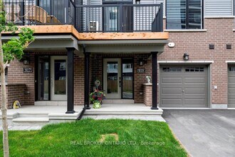 919 Dignity Pl in Ottawa, ON - Building Photo - Building Photo