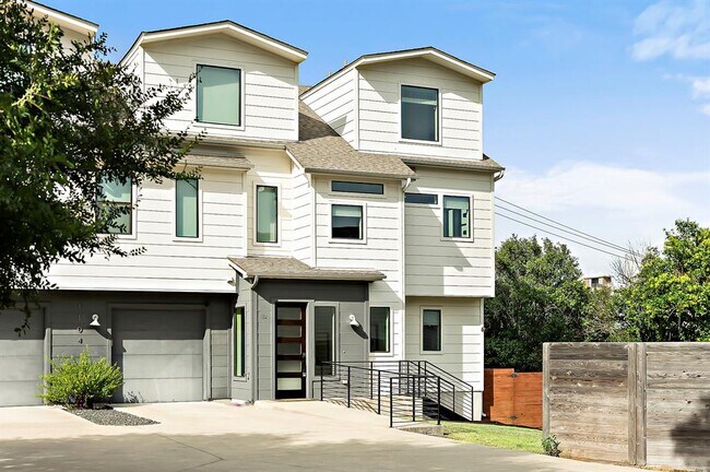 1104 Marcy St in Austin, TX - Building Photo - Building Photo