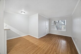 1645 W Main St in Houston, TX - Building Photo - Building Photo