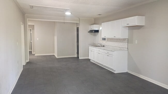 3134 Pacific Ave in Memphis, TN - Building Photo - Building Photo