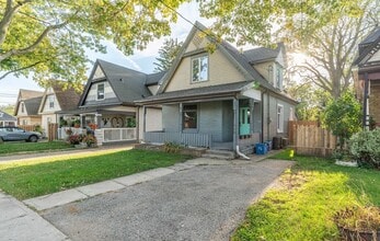 7 Marmora St in London, ON - Building Photo - Building Photo