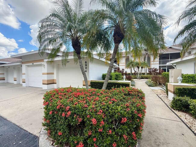 property at 6904 Drewrys Bluff