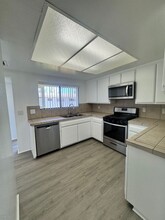 2715 Abbot Kinney Blvd in Los Angeles, CA - Building Photo - Building Photo