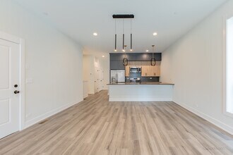 4021 N Keystone Ave in Chicago, IL - Building Photo - Building Photo