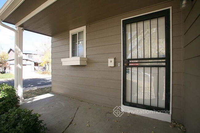 6386 Xavier St in Arvada, CO - Foto de edificio - Building Photo