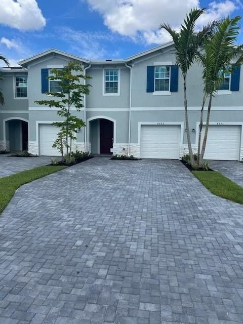 property at 4393 Hammock Grove Dr