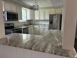 2752 Brevard Dr in Mobile, AL - Building Photo - Building Photo