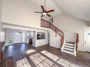 3811 O B Crowe Dr in Dallas, TX - Building Photo - Building Photo