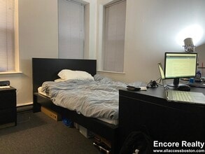 772 Columbus Ave, Unit 1 in Boston, MA - Building Photo - Building Photo