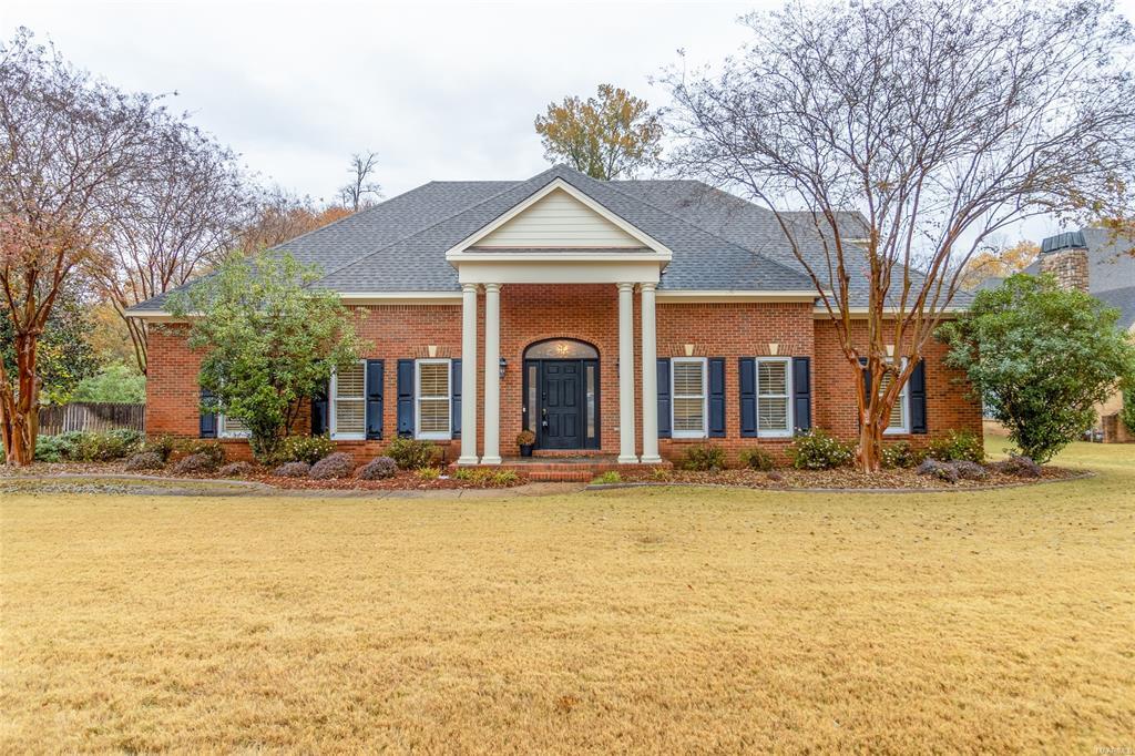 8416 Marsh Pointe Dr in Montgomery, AL - Building Photo
