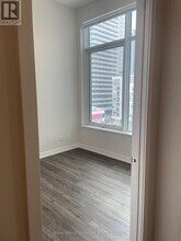 25 Nicholas Ave in Toronto, ON - Building Photo - Building Photo