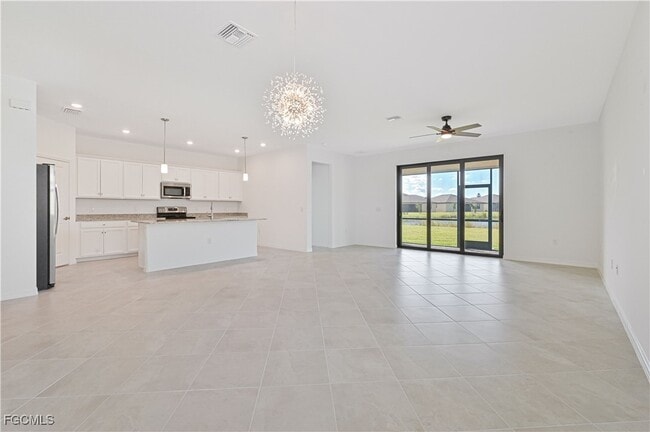 14636 Palamos Cir in Ft. Myers, FL - Building Photo - Building Photo