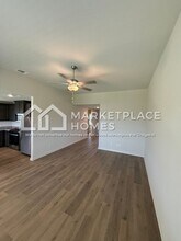 933 Burlington Ave in Fort Worth, TX - Building Photo - Building Photo