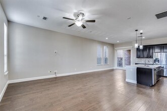 1058 Atherton Pl in Allen, TX - Foto de edificio - Building Photo