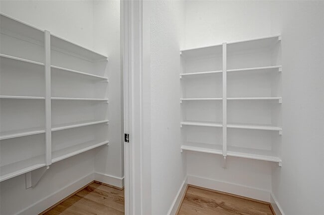 property at 3624 Goodhope St