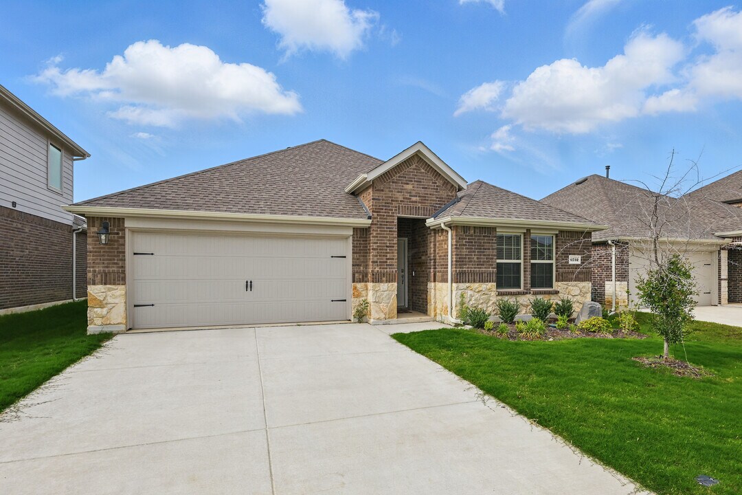 9732 Quail Pointe Rd in Krugerville, TX - Building Photo