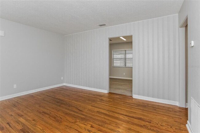 4435 Fairview Ave in Orlando, FL - Building Photo - Building Photo