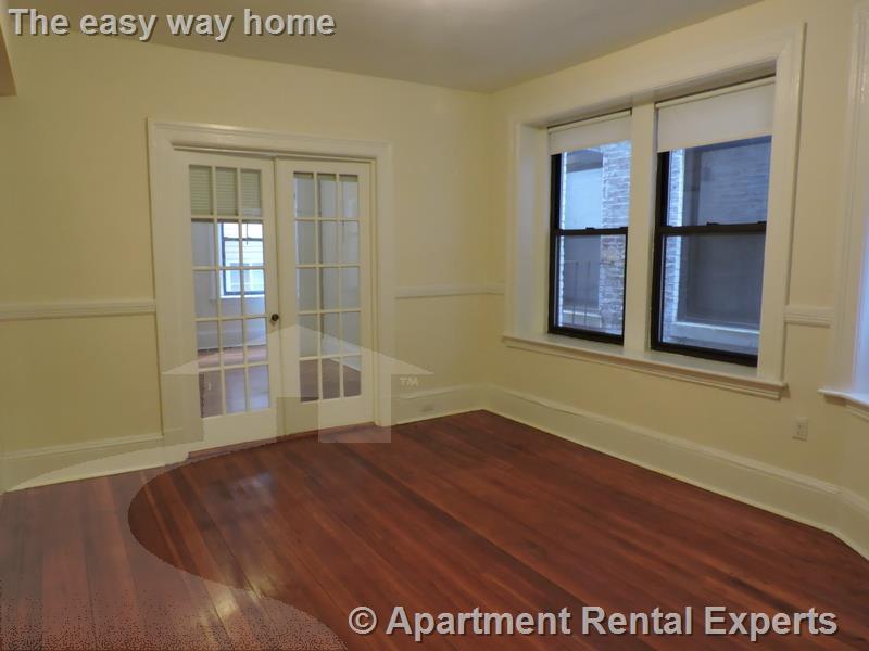 885 Massachusetts Ave in Cambridge, MA - Building Photo