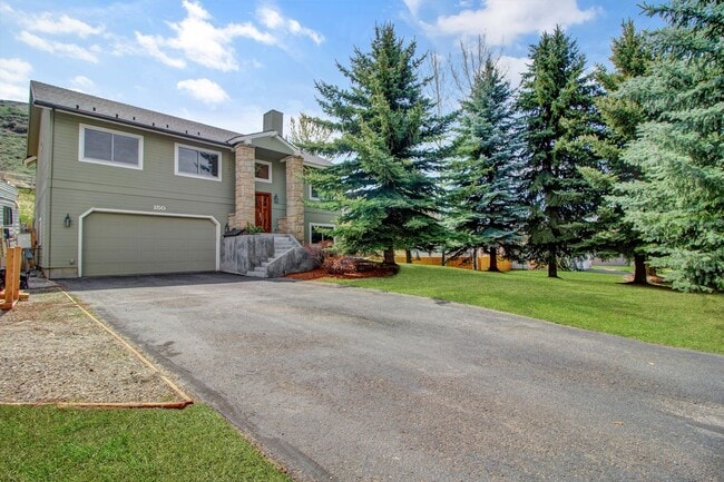 property at 150 Sunrise Ranch Rd