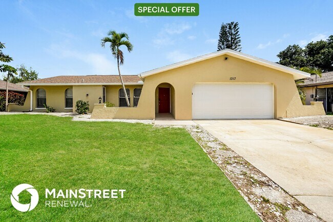 property at 1317 SE 22nd St