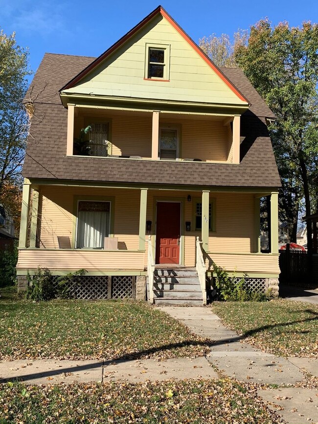 property at 452 Iowa Ave