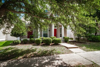 10120 Cedar Lake Dr in Providence Village, TX - Building Photo - Building Photo