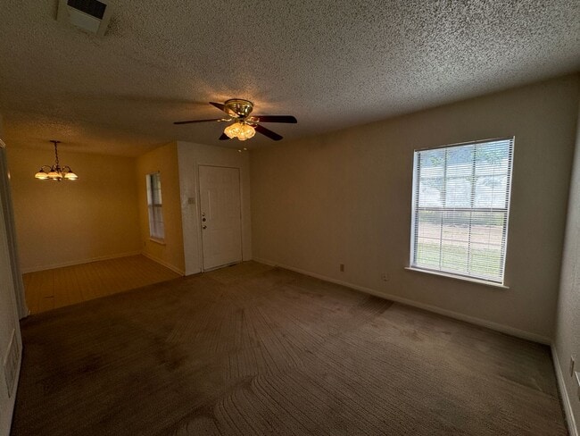 708-708 Carrie Ave in Killeen, TX - Building Photo - Building Photo