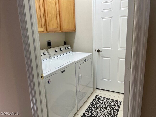 20319 Castlemaine Ave