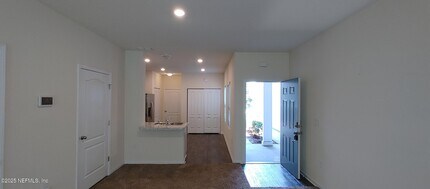 8113 Echo Springs Rd in Jacksonville, FL - Building Photo - Building Photo