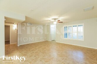 5106 S Fairfield Dr in Tempe, AZ - Building Photo - Building Photo