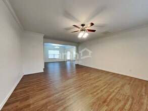 201 Flanders Dr in Mooresville, NC - Building Photo - Building Photo