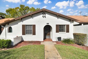 3608 Bay Ct in St. Cloud, FL - Building Photo