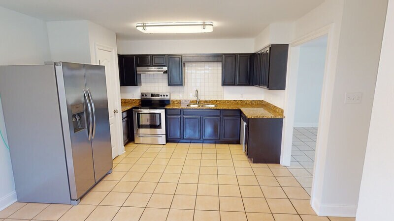 501 E Genie St in Chalmette, LA - Building Photo